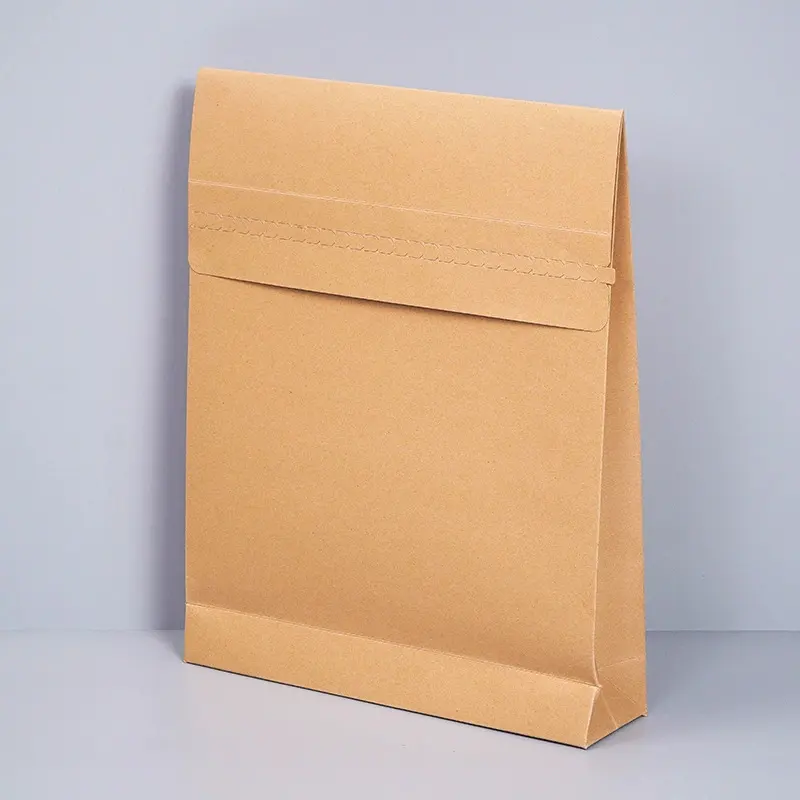 Kraft shipping mailer with gusset for extra capacity.
